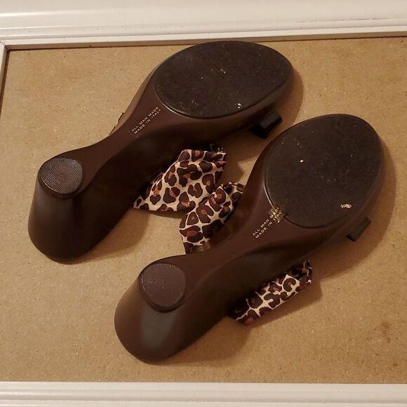 NWT Italian Shoemakers brown animal print wedge sandals size 8.5 - Picture 8 of 9